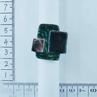 Fashion ring in green 938