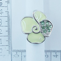 Green enamel rings 949