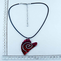 Enamel heart necklace 895