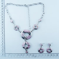 Costume jewelry|Necklace and earrings set