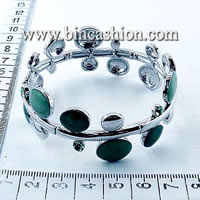 Fashion jewellery - bangles