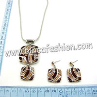 Alloy necklace and earrings