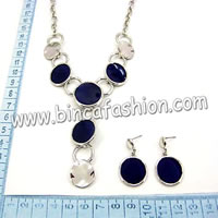 Fashion jewellery set
