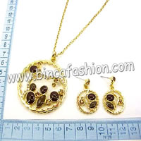 Alloy necklace and earrings