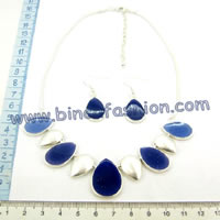 Alloy jewellery set