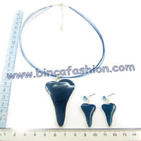 Alloy necklaces set