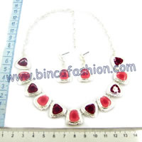 Costume jewelry 