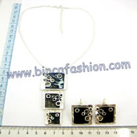 Alloy jewellery 