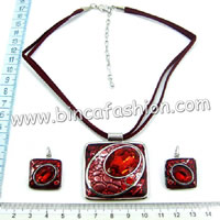Alloy necklaces