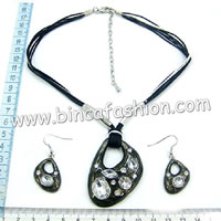 Alloy jewellery set