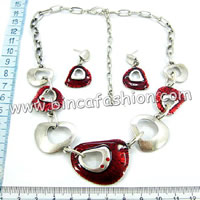 Costume jewelry set