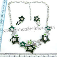 Costume jewellery set