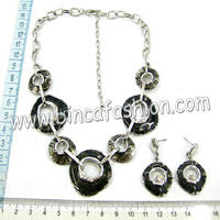 Alloy jewellery set