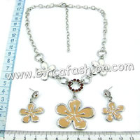 Alloy jewellery set